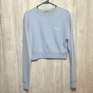 Champion Women's Light Blue Cropped Hoodie Size Small